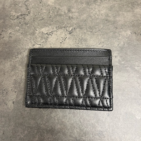 Versace Versus Cardholder - Picture 5 of 6